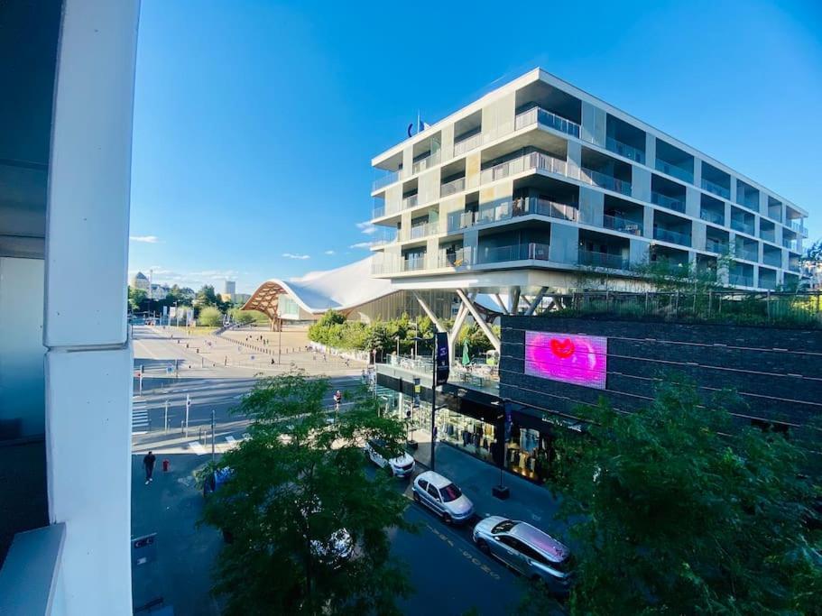 Le Standing Parking Wifi Metz Un-Sejour-A-Part Apartment Bagian luar foto