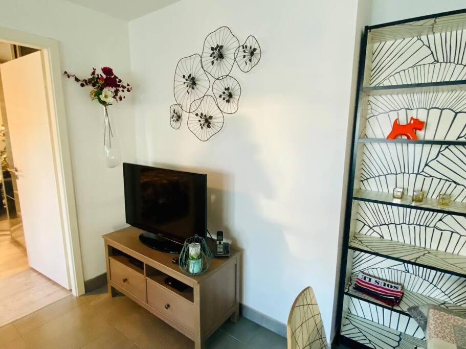 Le Standing Parking Wifi Metz Un-Sejour-A-Part Apartment Bagian luar foto