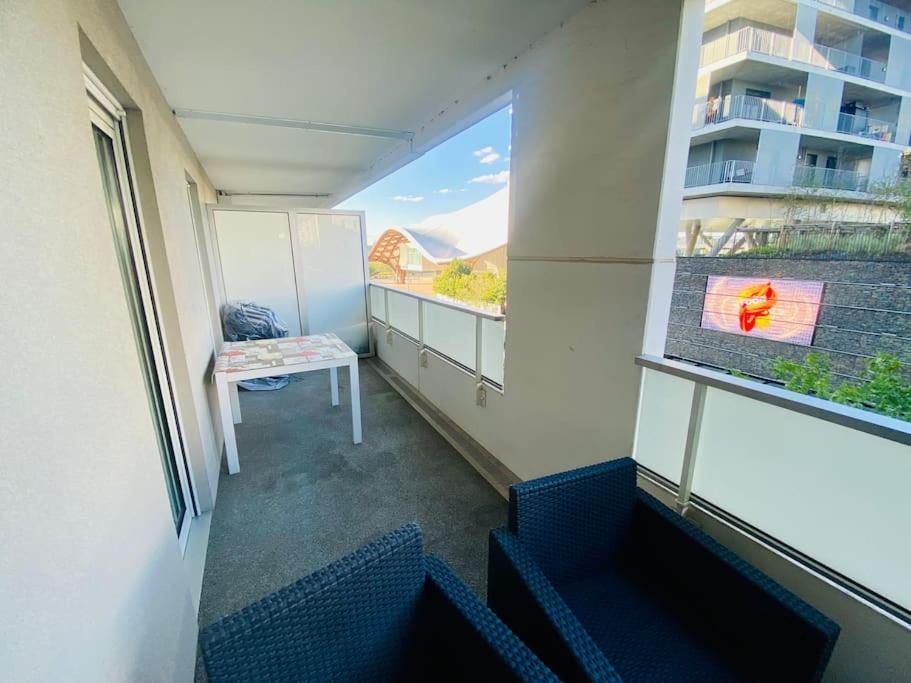 Le Standing Parking Wifi Metz Un-Sejour-A-Part Apartment Bagian luar foto