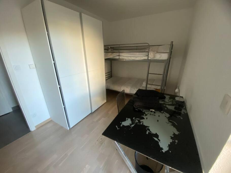Le Standing Parking Wifi Metz Un-Sejour-A-Part Apartment Bagian luar foto